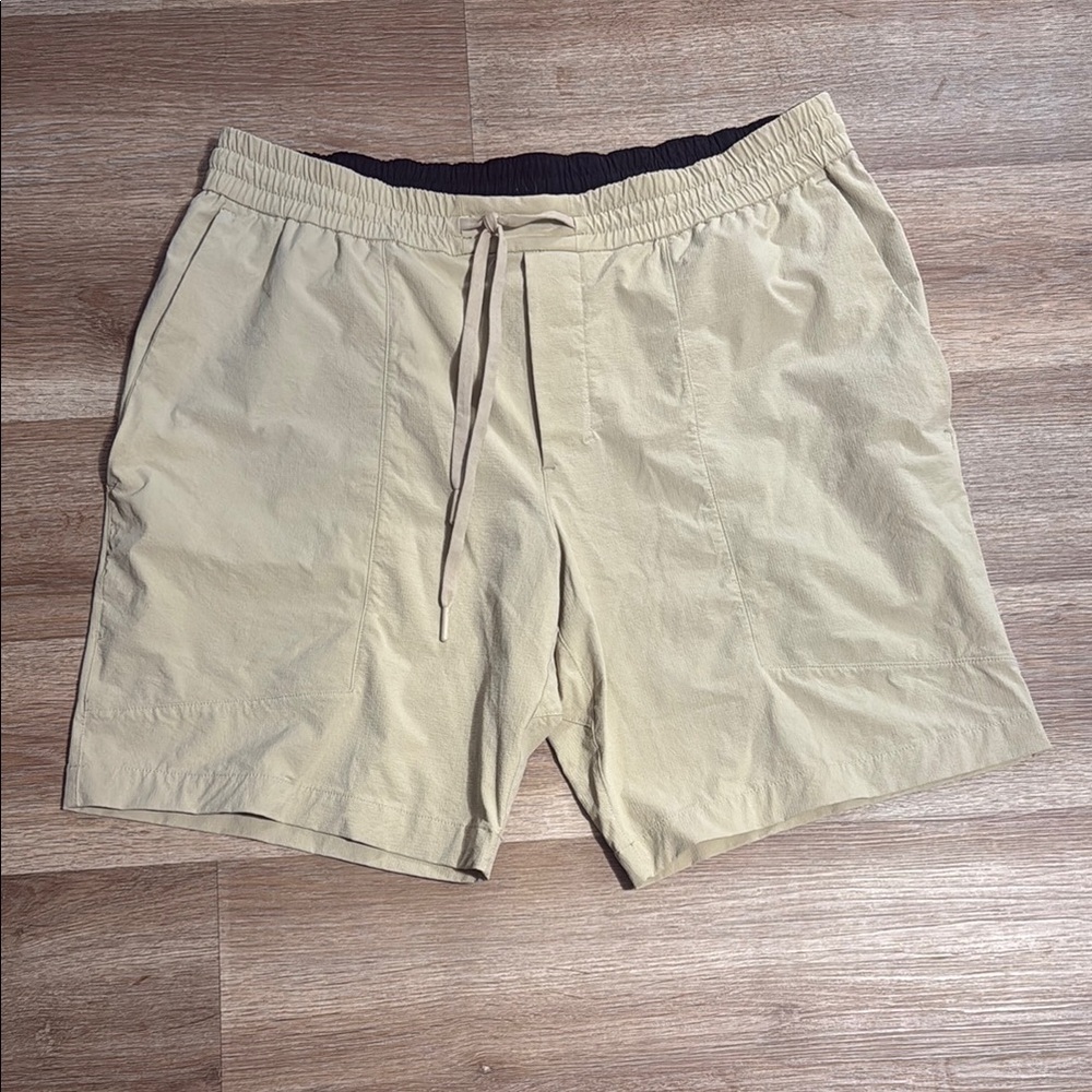 Lululemon Men’s Short